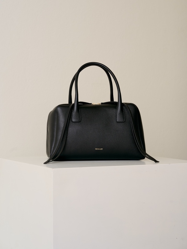 Bowling Bag Medium Black  Grained